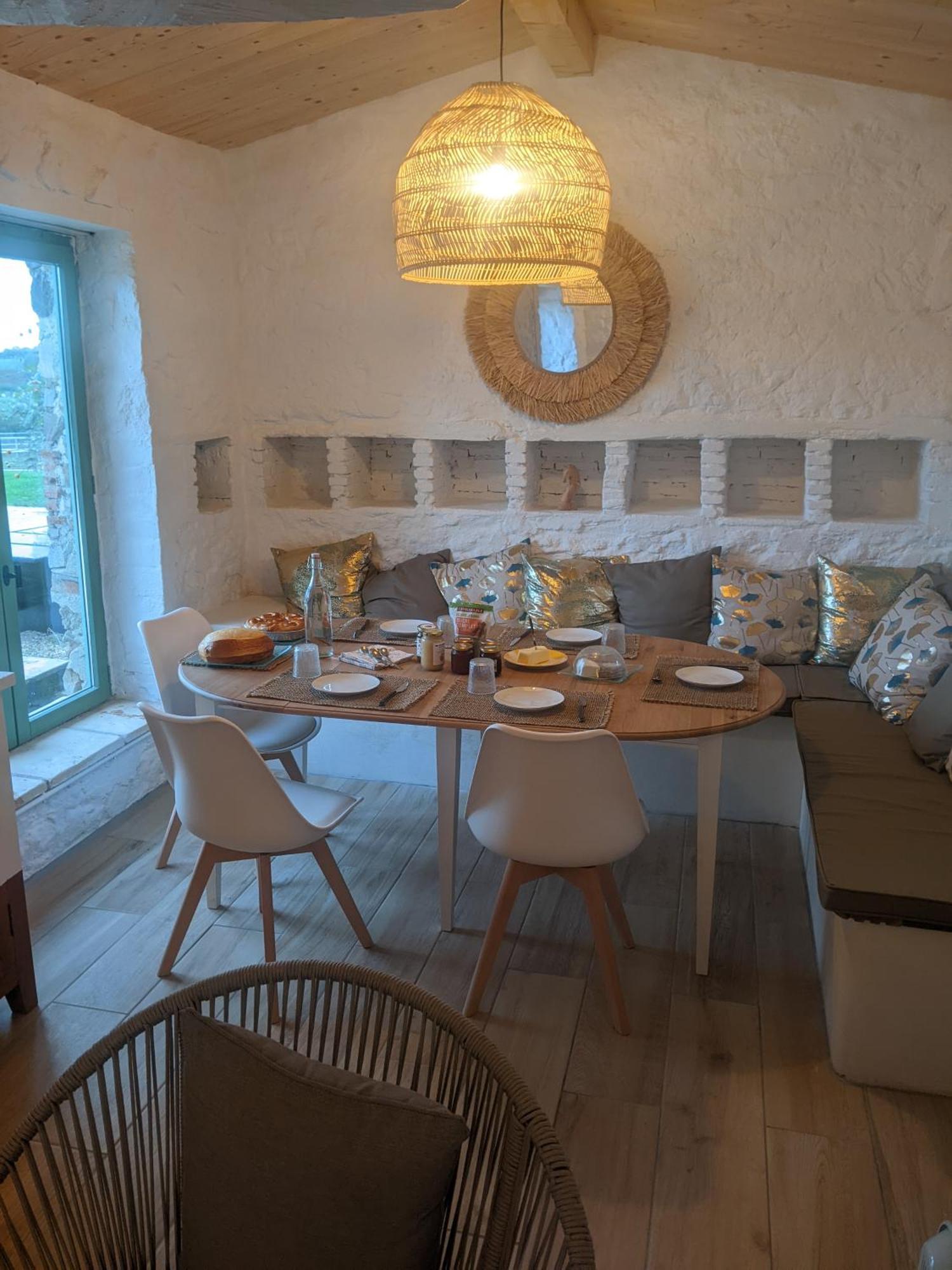 Le Moulin Du Fresne, Chambres D'Hotes Gourgé Extérieur photo
